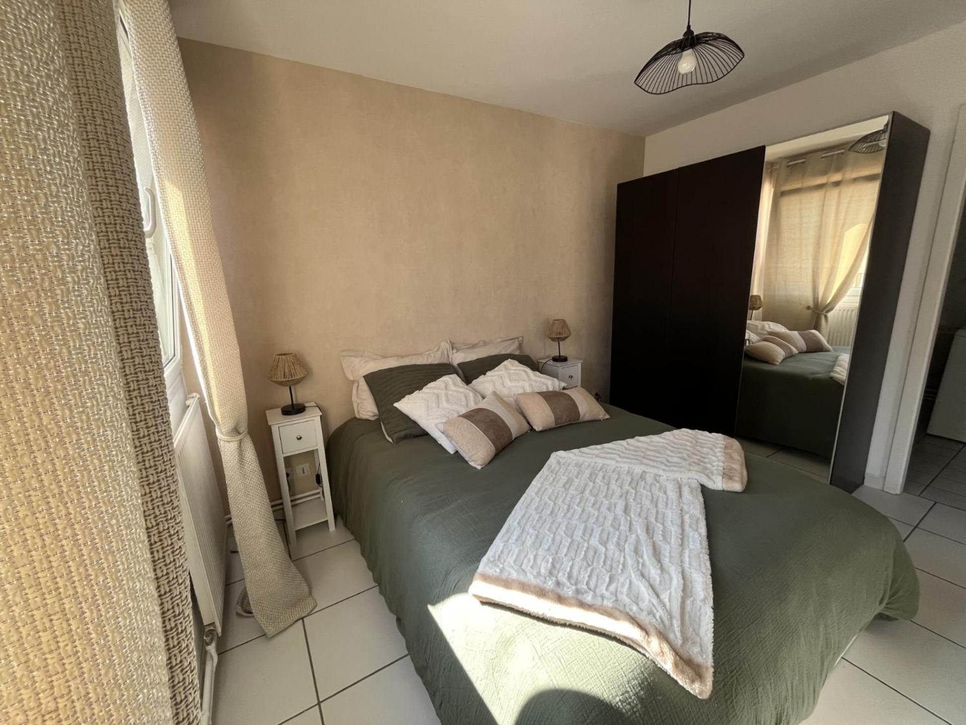 Le Marnie Apartment Metz Exterior photo